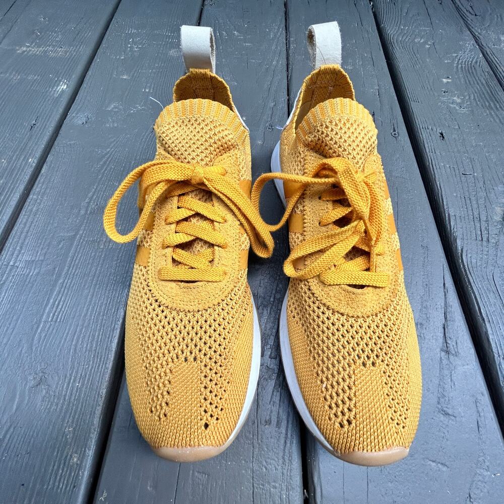 Adidas Womens Flashback Primeknit Legend Yellow Gold  BY9912 Size 11